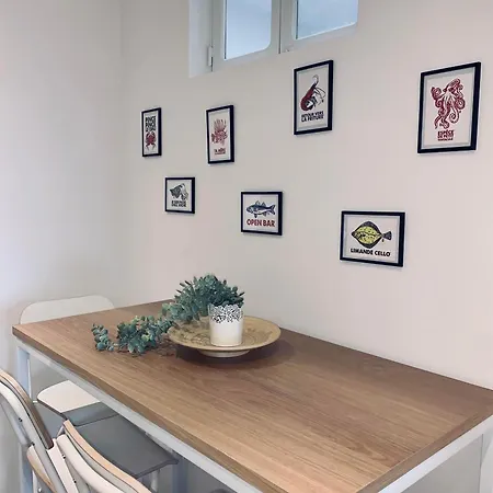 Apartment La Revolution *