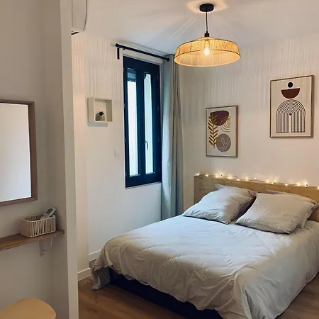 Apartment La Revolution
