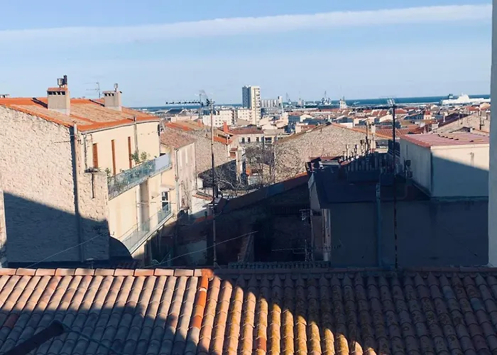 La Revolution Апартаменты Сет